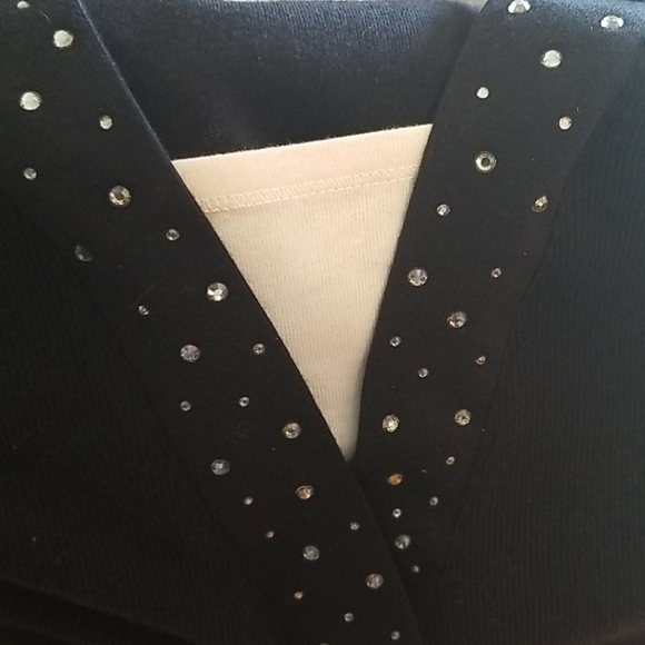 Studio Works Top - Picture 4 of 6